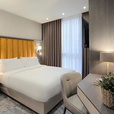 Griffin Hotel Tbilisi ภายนอก รูปภาพ