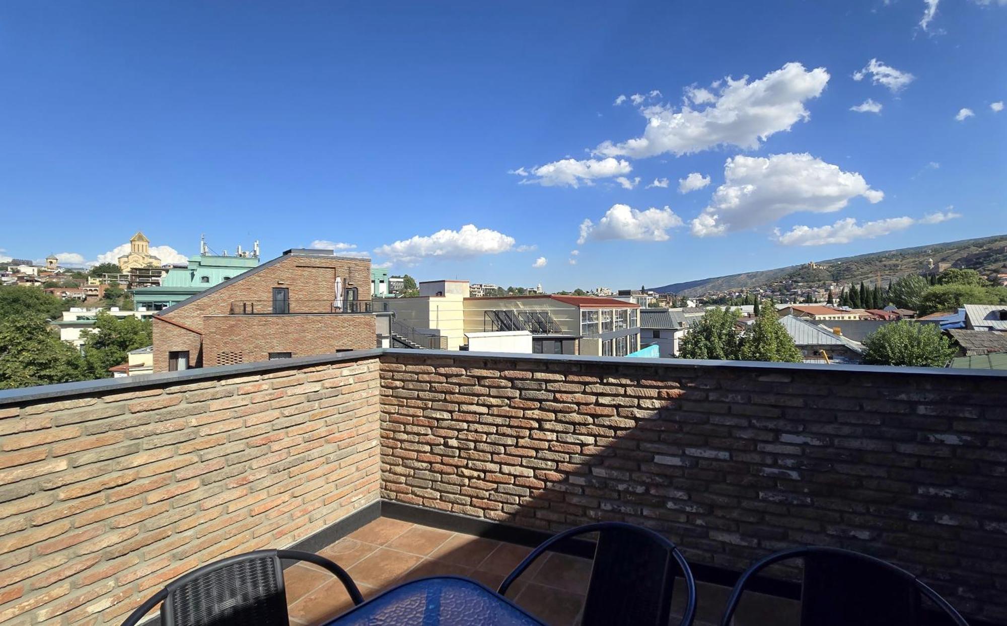 Griffin Hotel Tbilisi ภายนอก รูปภาพ