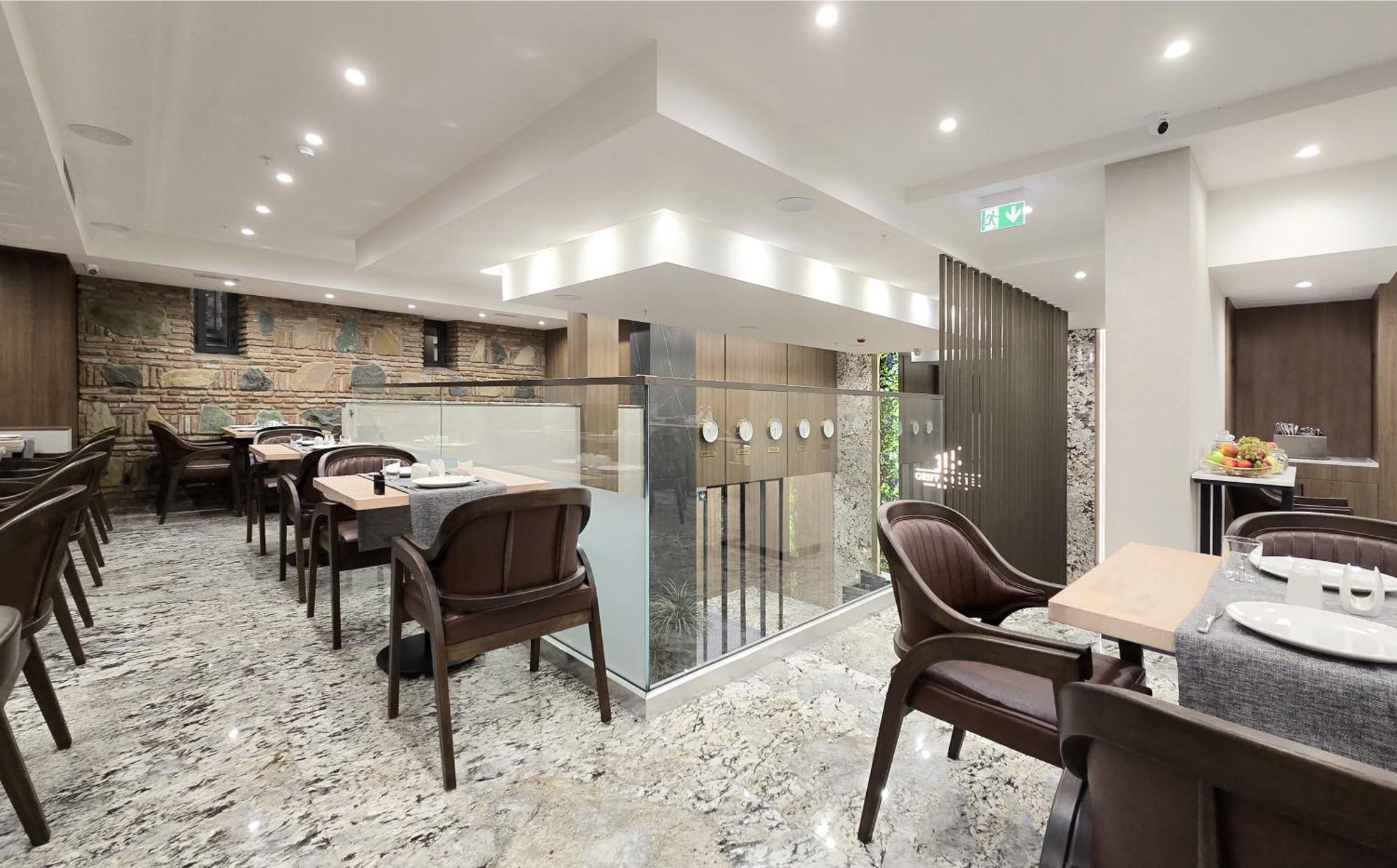 Griffin Hotel Tbilisi ภายนอก รูปภาพ